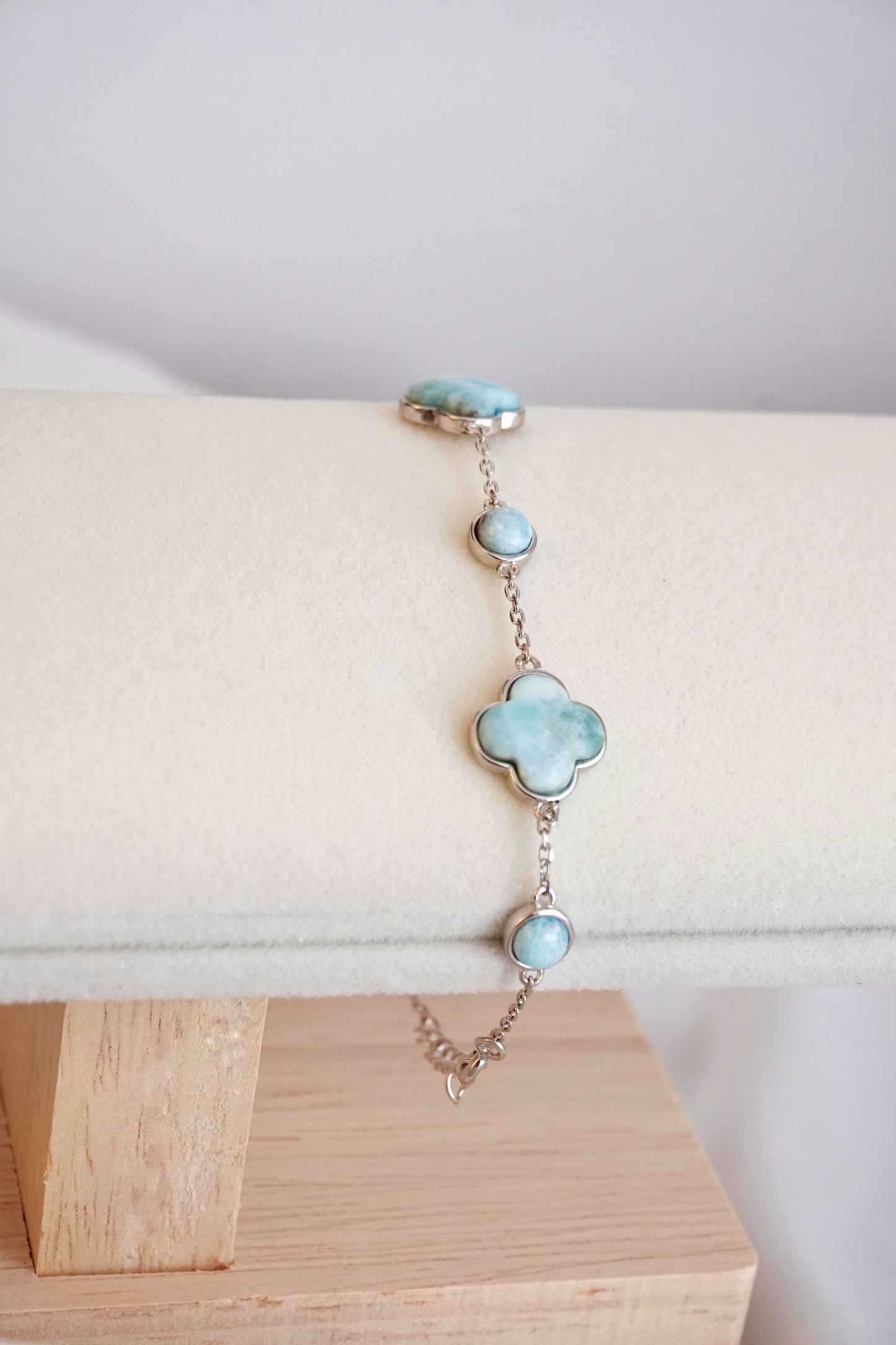 Clover Bracelet with Larimar